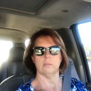 Meet your Posher, Cathy